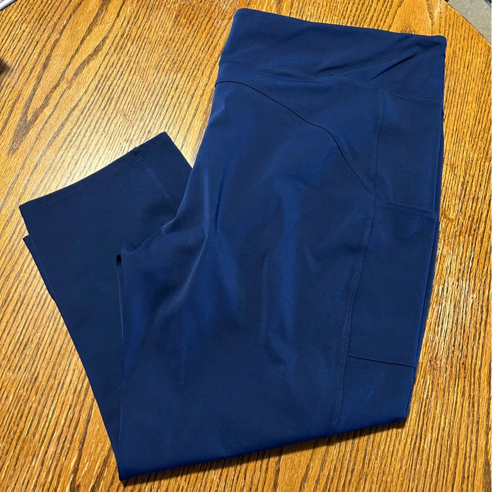Zuda‎ Stretch Momentum Crop Leggings 3X